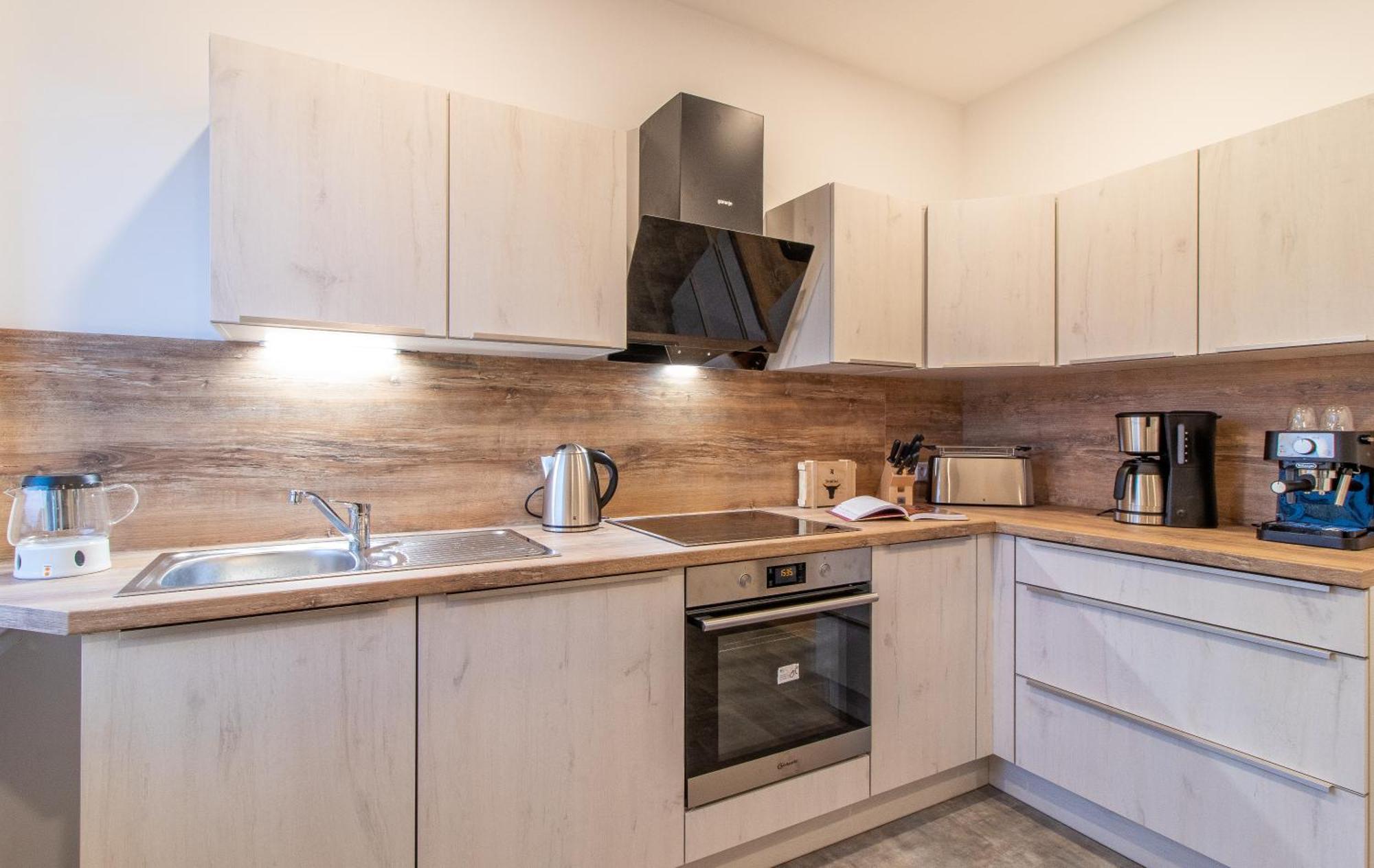 Stilvolles City-Apartment I Netflix I Wlan L Stellplatz I Zentral Шварценберг Экстерьер фото