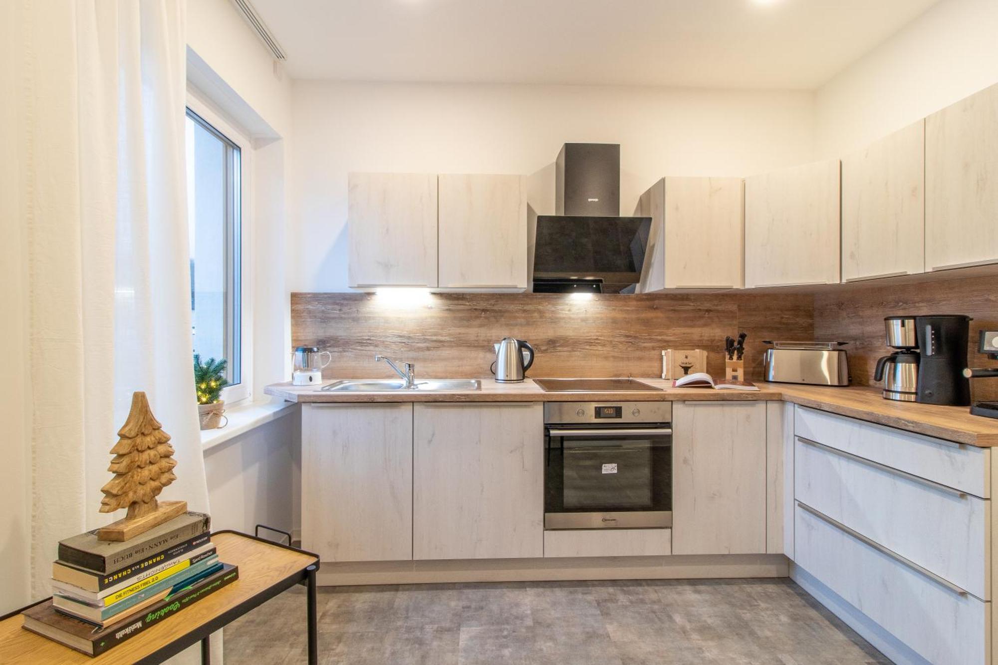 Stilvolles City-Apartment I Netflix I Wlan L Stellplatz I Zentral Шварценберг Экстерьер фото