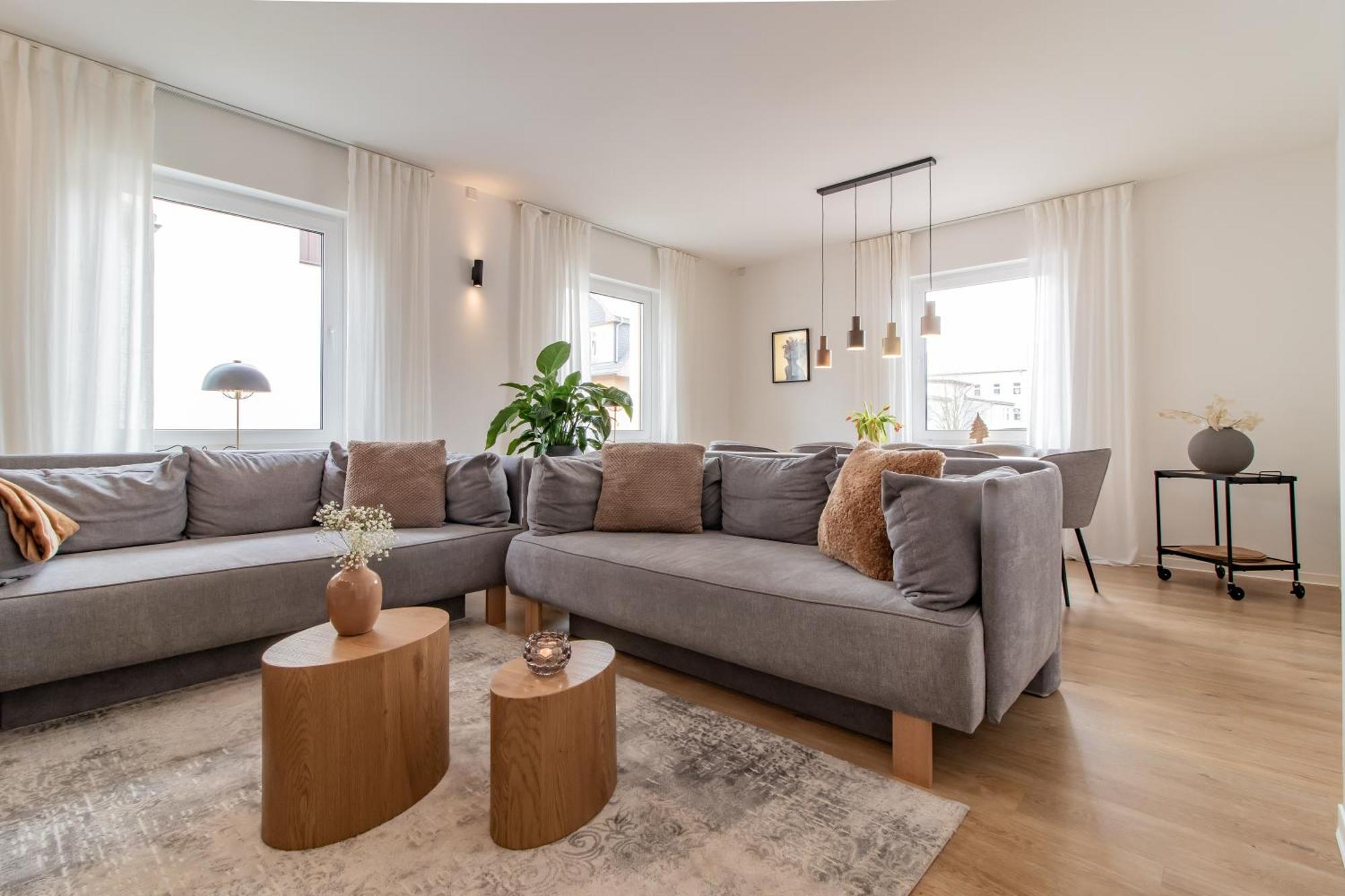 Stilvolles City-Apartment I Netflix I Wlan L Stellplatz I Zentral Шварценберг Экстерьер фото