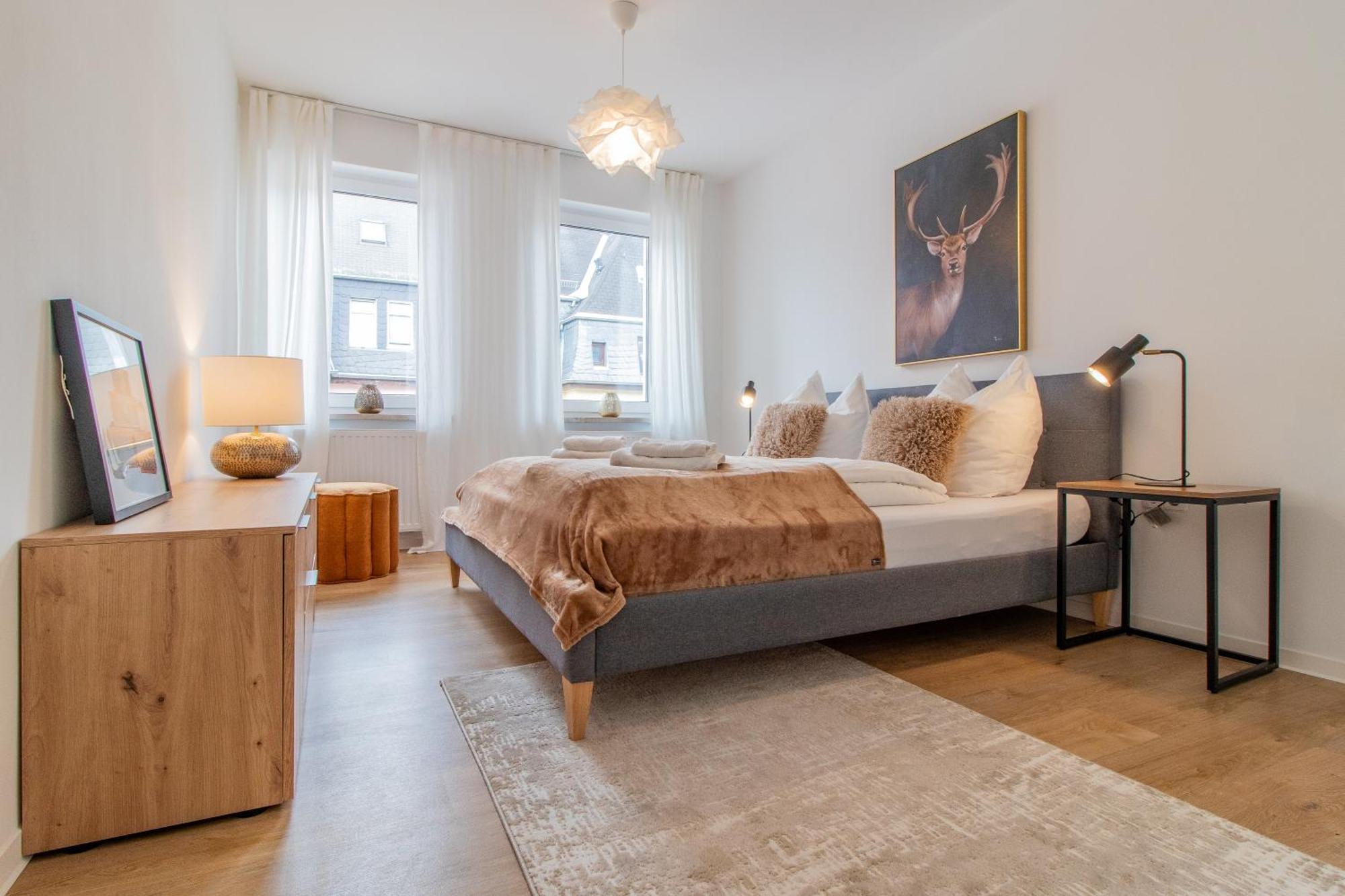 Stilvolles City-Apartment I Netflix I Wlan L Stellplatz I Zentral Шварценберг Экстерьер фото