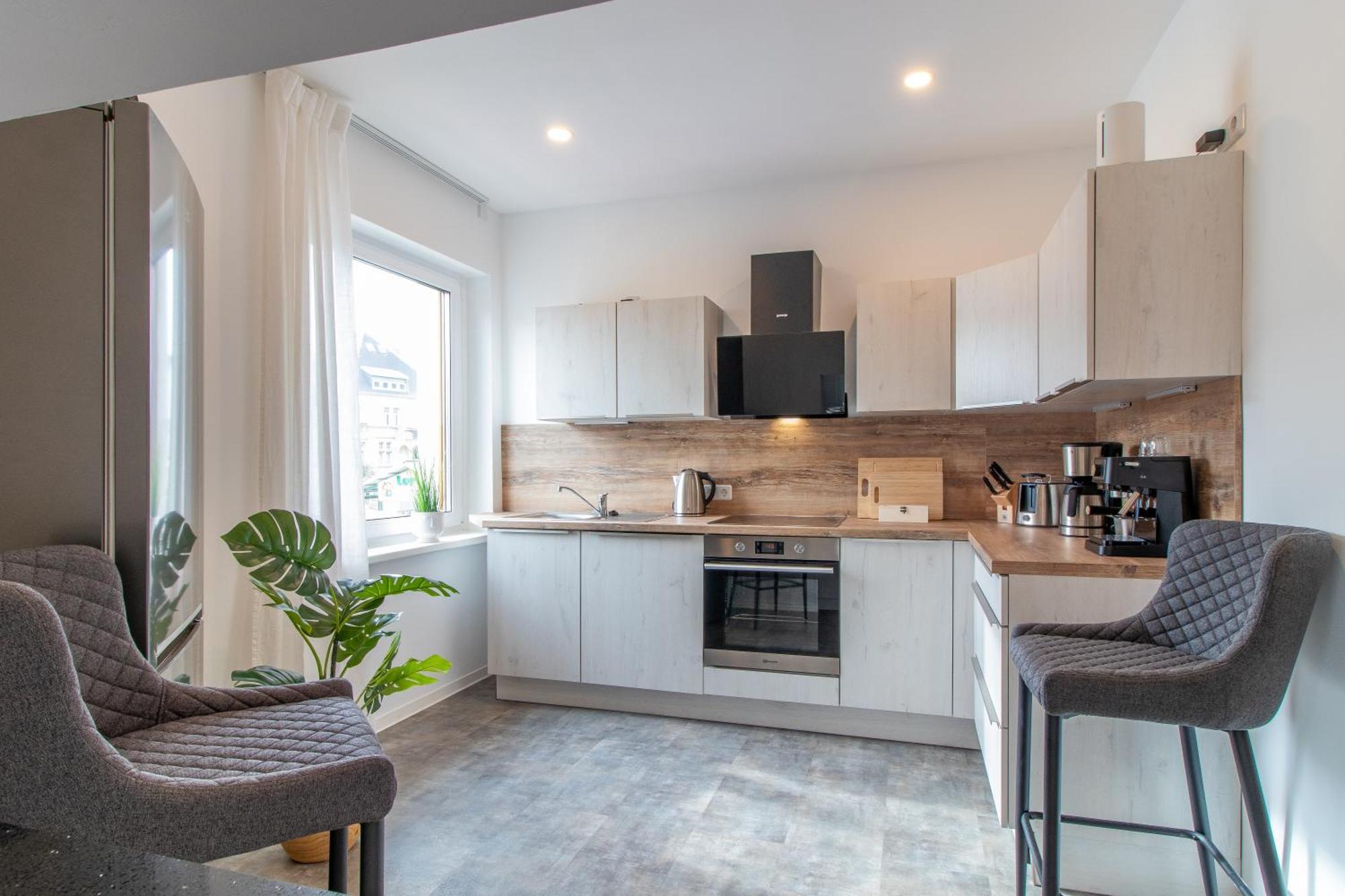 Stilvolles City-Apartment I Netflix I Wlan L Stellplatz I Zentral Шварценберг Экстерьер фото