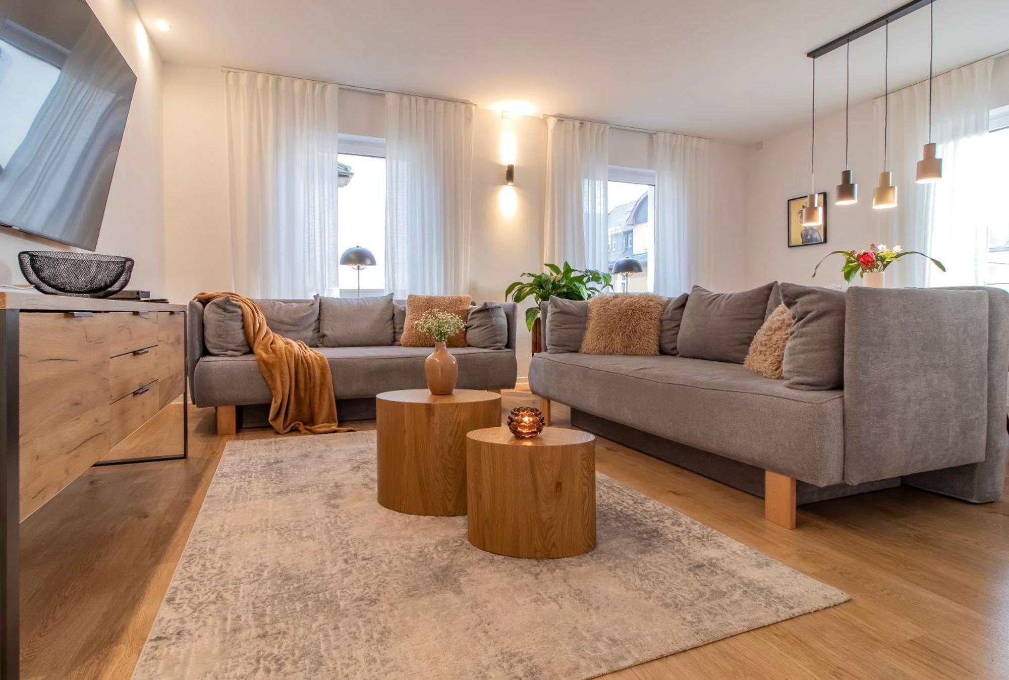 Stilvolles City-Apartment I Netflix I Wlan L Stellplatz I Zentral Шварценберг Экстерьер фото