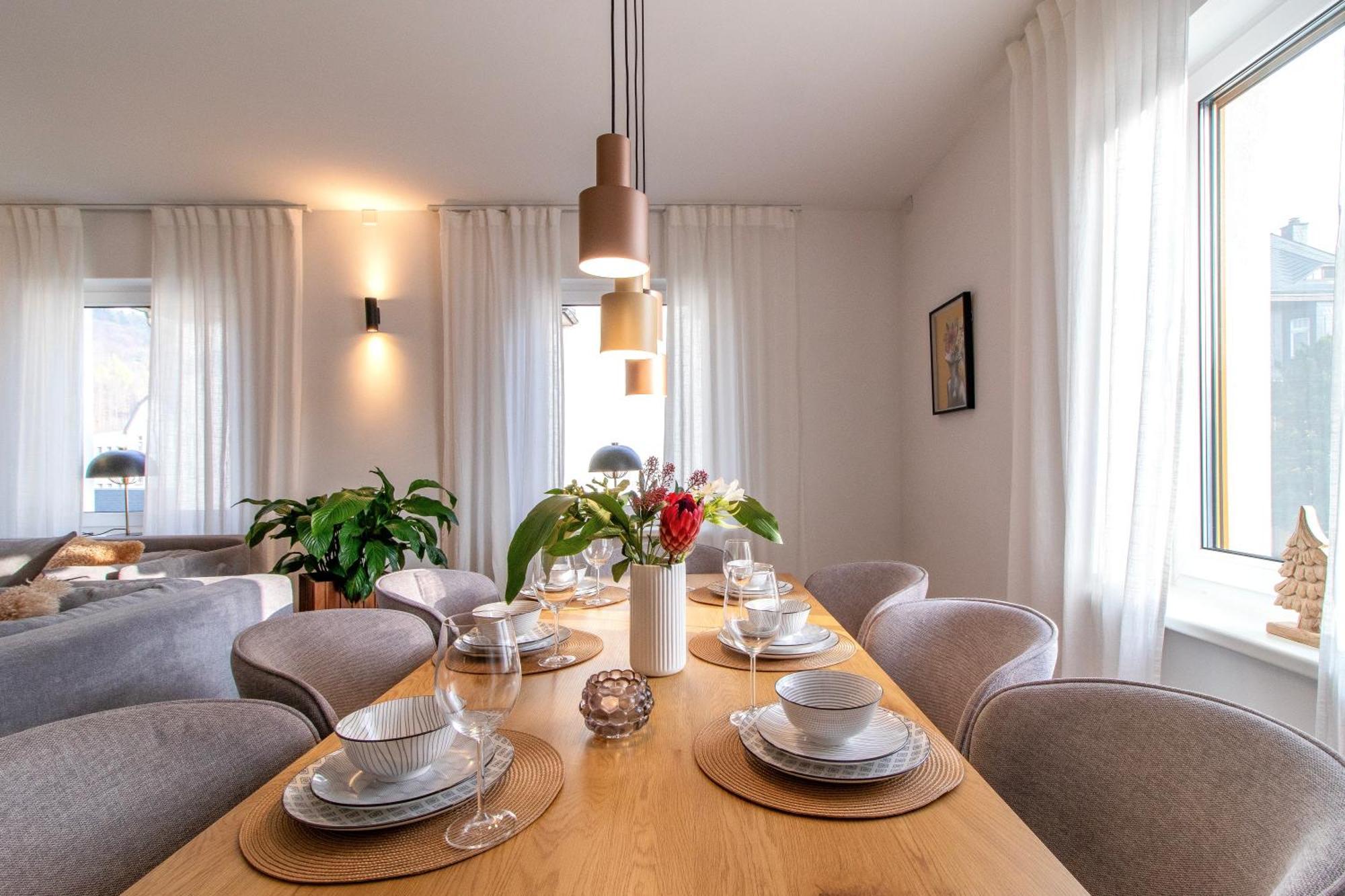Stilvolles City-Apartment I Netflix I Wlan L Stellplatz I Zentral Шварценберг Экстерьер фото