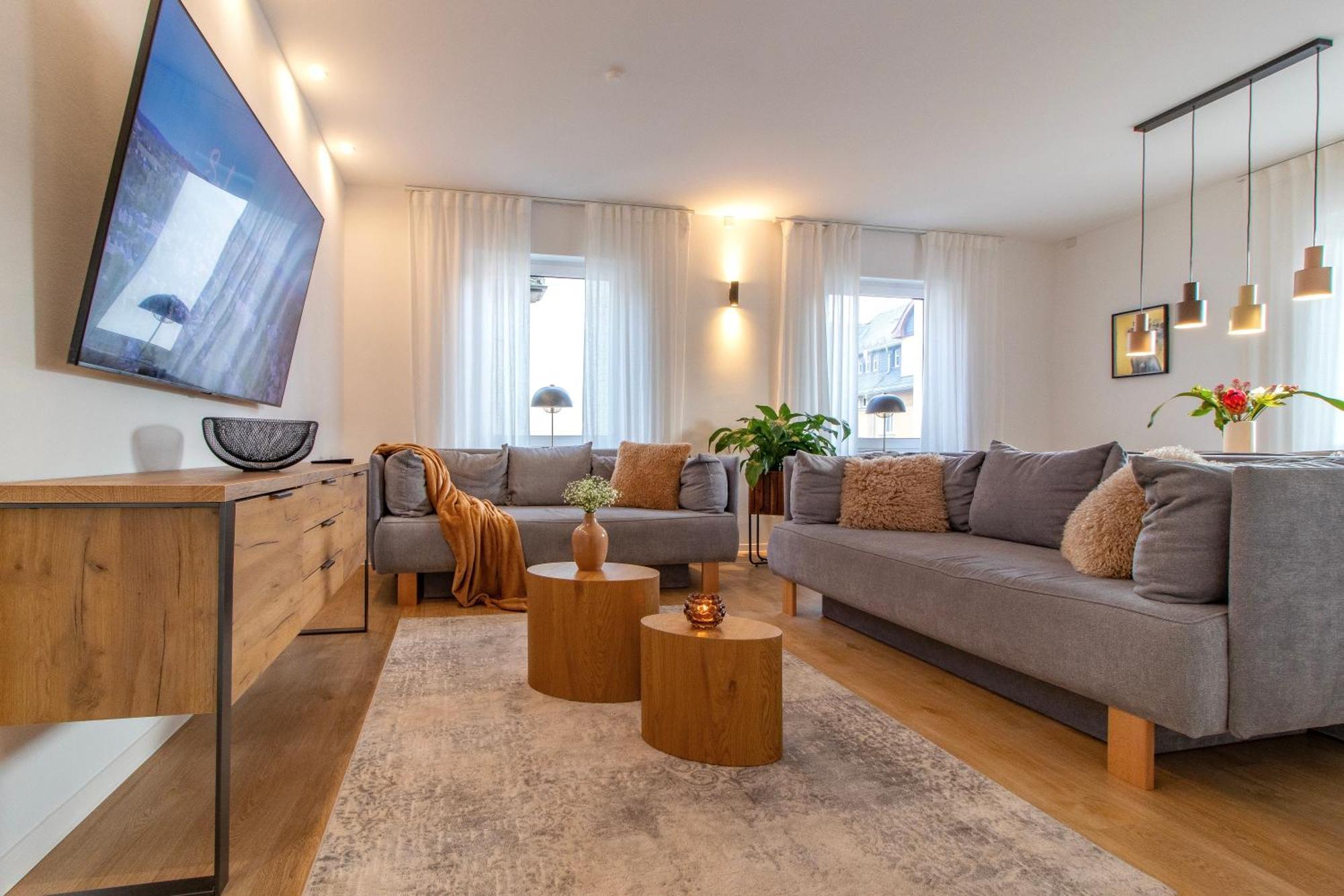 Stilvolles City-Apartment I Netflix I Wlan L Stellplatz I Zentral Шварценберг Экстерьер фото